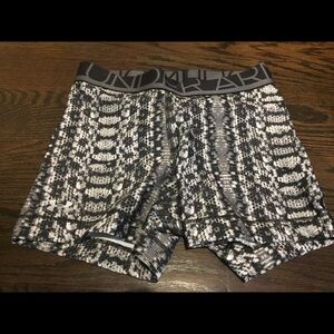 Under armour compression shorts xs